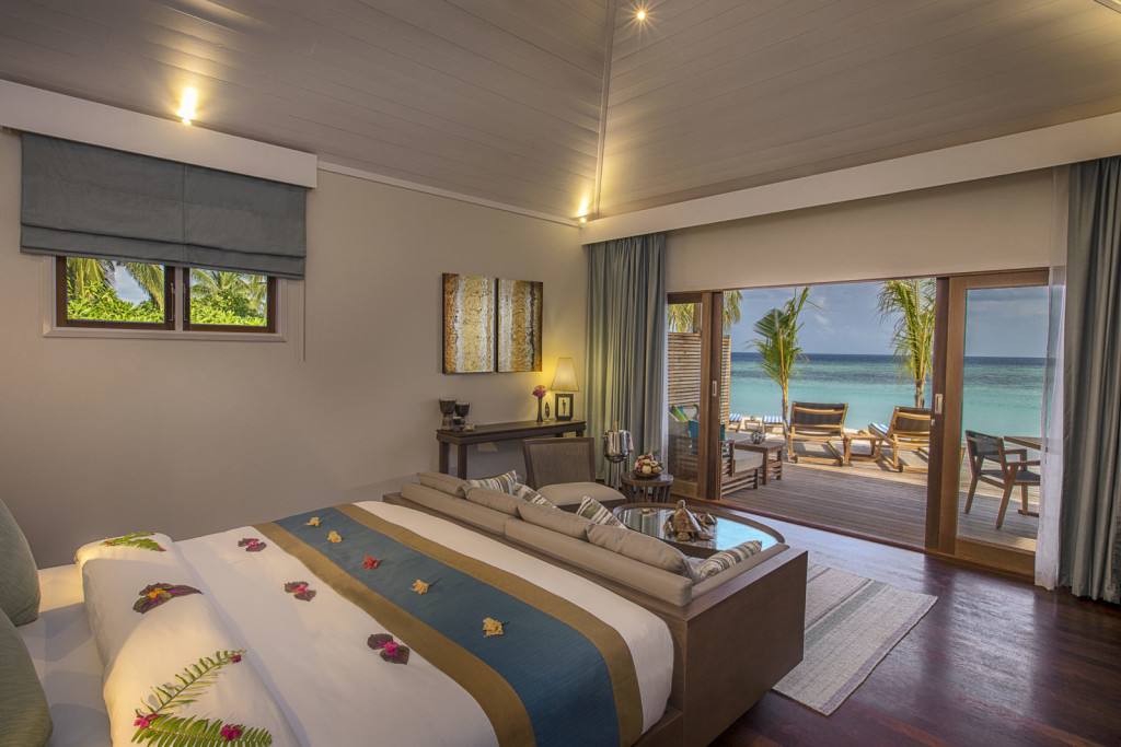 Hurawalhi Beach Villa
